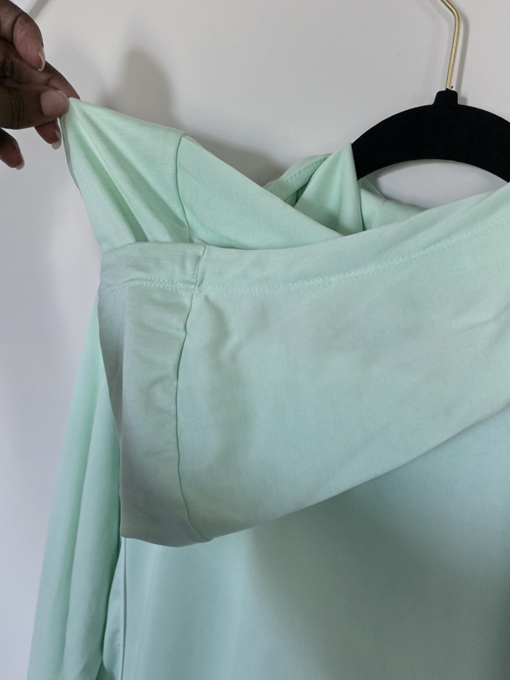 Under Armour Mint Green Hooded Performance Pullover Women’s XL - Picture 5 of 8